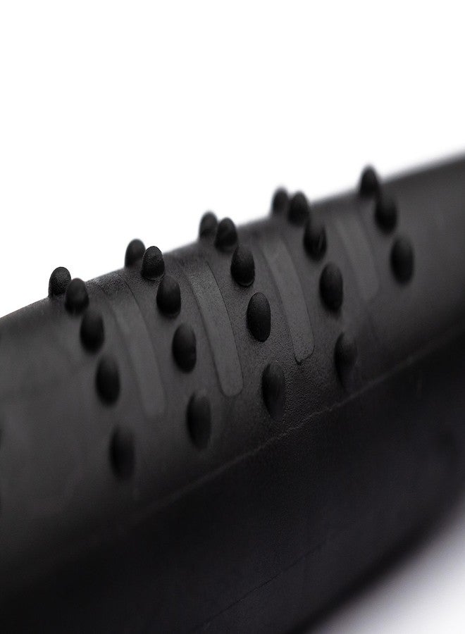 أكمي صافرة تدريب الكلاب الاحترافية ACME Alpha 210.5 بمقبض مريح مُحسّن. مصنوعة من بلاستيك خالٍ من مادة BPA. مستوى الصوت 110 ديسيبل. تردد قياسي للكلاب الصغيرة. مقاومة للماء. صُنعت في المملكة المتحدة (أسود). - Image 2